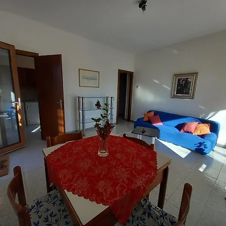 Menhir Apartment